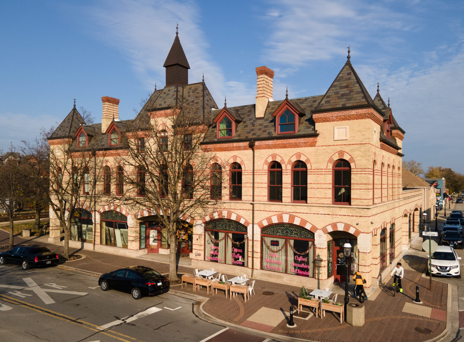 Downtown Riverside IL xolphotography